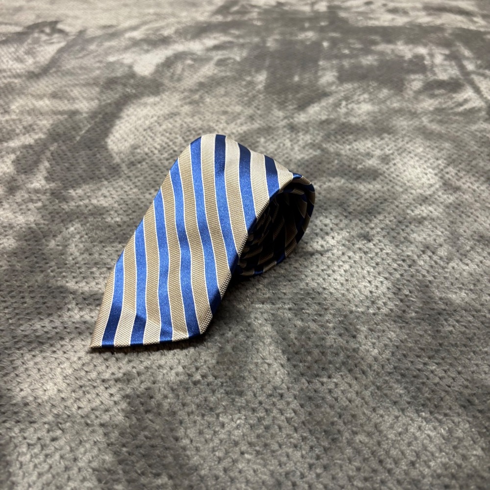 Nautica Mens Blue Tan Diagonal Striped 100% Silk Necktie Business Formal‎ Tie